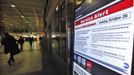 A service announcement explains public transportation closures at Penn Station in New York October 28, 2012. Authorities shut transit systems and ordered some evacuations as tens of millions of people on the East Coast braced for Hurricane Sandy, a gigantic storm forecast to deliver battering winds, dangerous flooding and even heavy snowfall. REUTERS/Brendan McDermid (UNITED STATES - Tags: DISASTER ENVIRONMENT TRANSPORT)