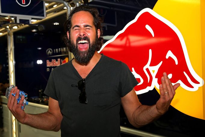 Formule 1, VC Singapuru 2013: Ronnie Vannucci junior, bubeník skupiny The Killers