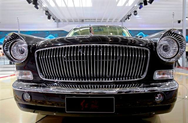 Autosalon Čína - Hongqi