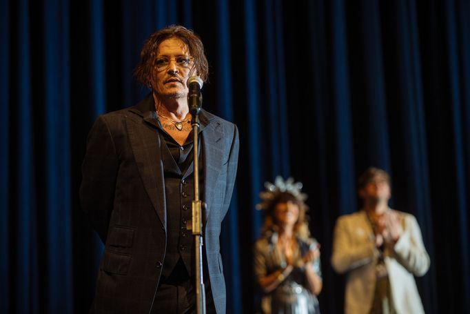 Johnny Depp v hotelu Thermal.