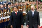 Chávéz s Lukašenkem utvořili "osu dobra"