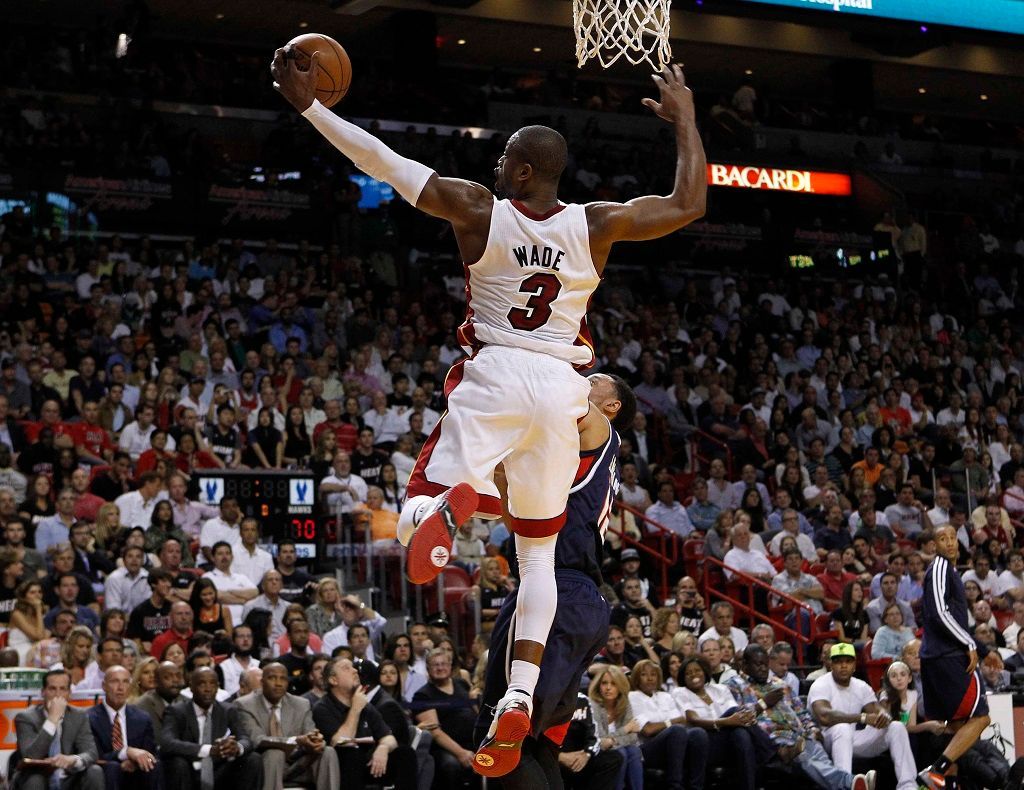 Dwyane Wade z Miami v utkání NBA proti Atlantě