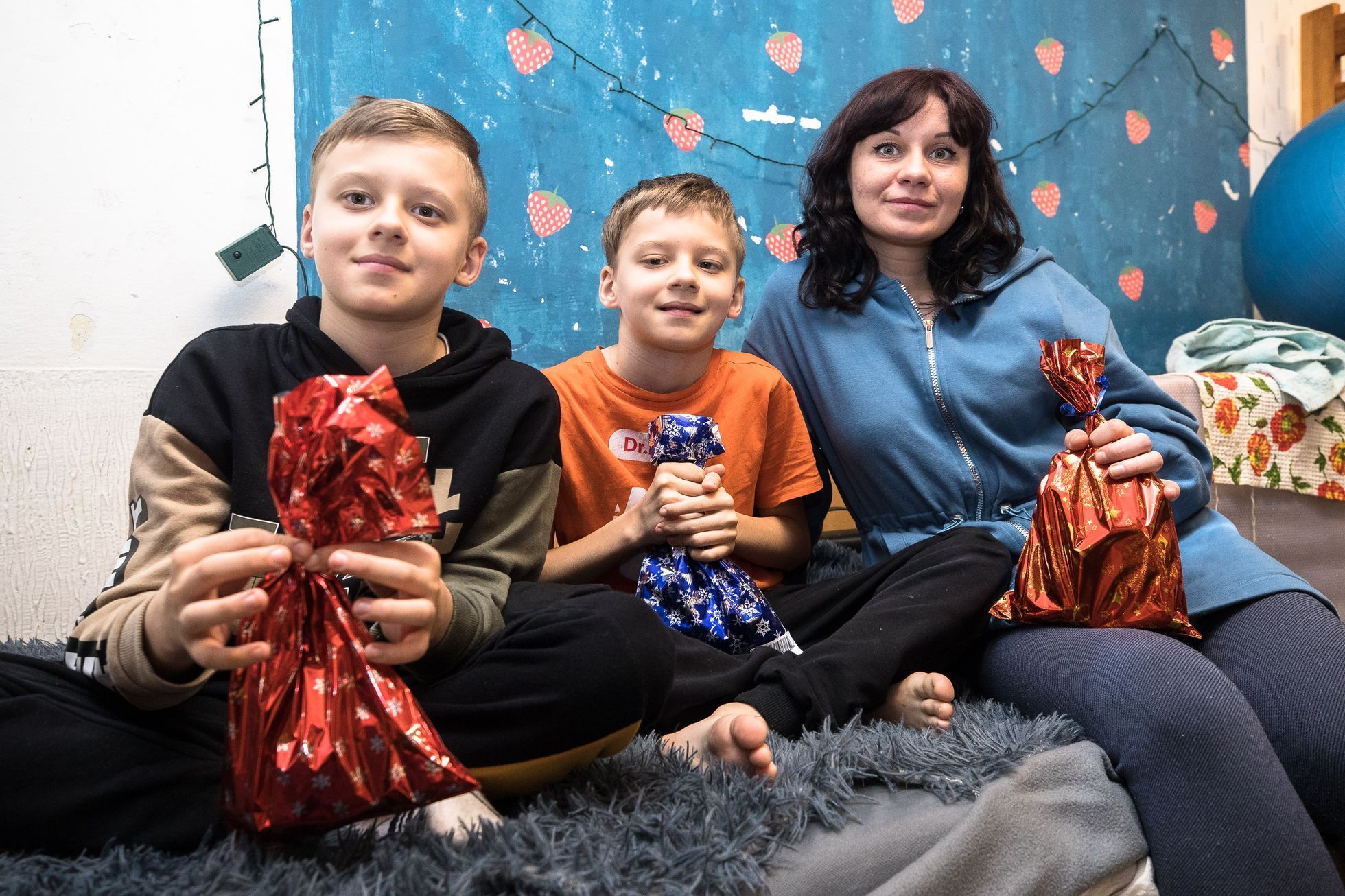 Ukrajinská rodina uprchlíků slaví Vánoce v Česku na koleji
