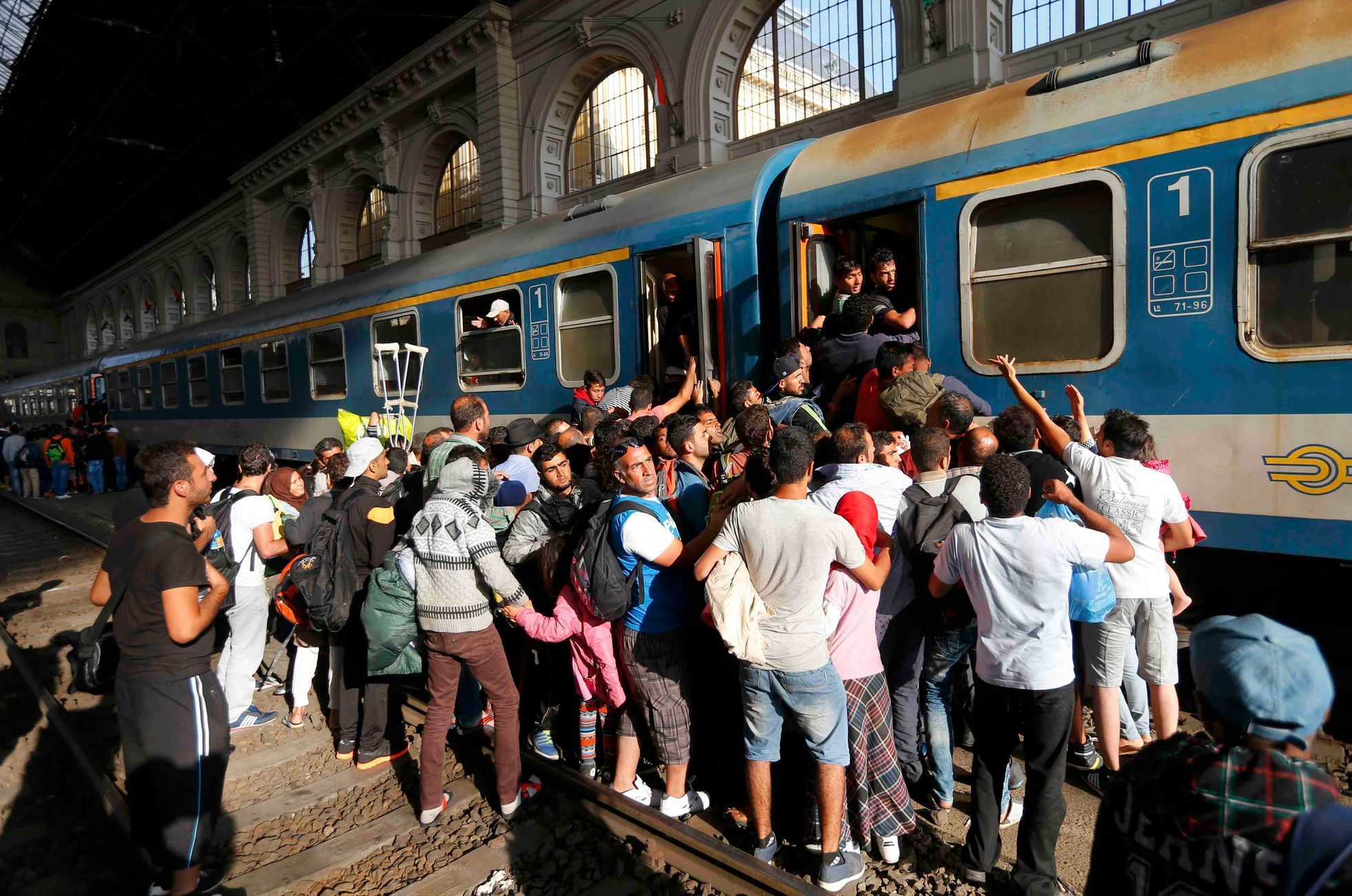 Maďarsko - budapešť - Keleti - uprchlíci