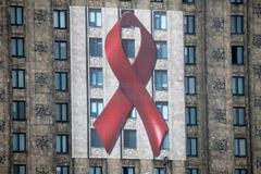 Počet HIV pozitivních osob v Česku stále stoupá