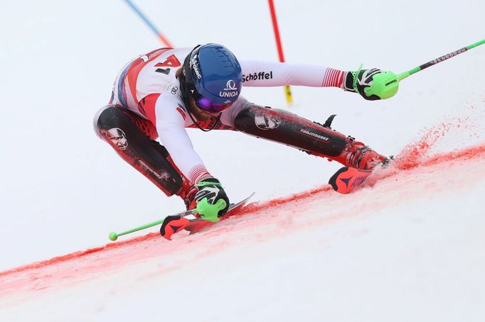 Alpine Skiing - FIS Ski World Cup - Men's Slalom - Kitzbuehel, Austria - January 26, 2020   Austria's Marco Schwarz in action during his final run    REUTERS/Lisi Niesner