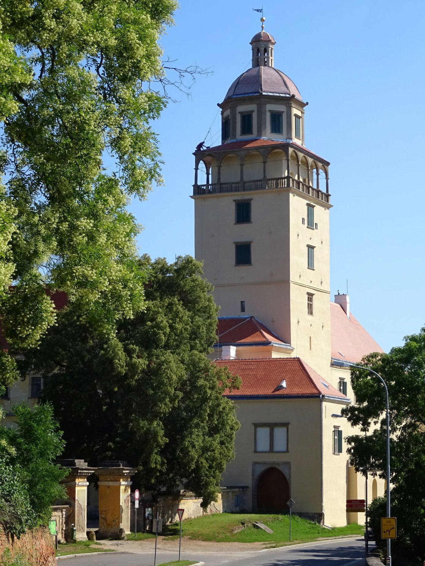 Moravský Krumlov, věž, rekonstrukce