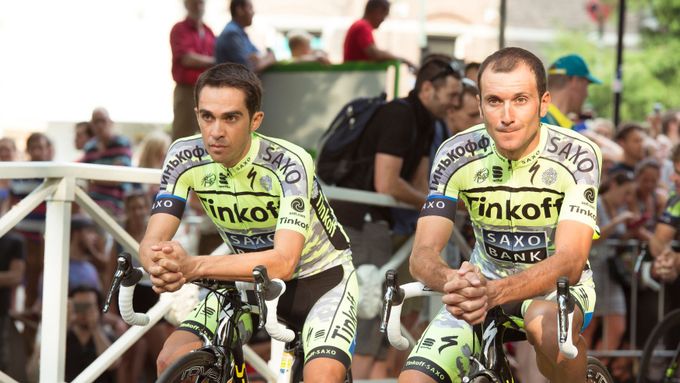 Alberto Contador a Ivan Basso při letošní prezentaci týmů před Tour de France.