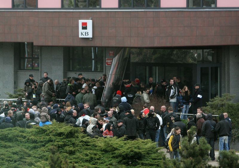 Dělnická strana protestuje proti návrhu na zrušení
