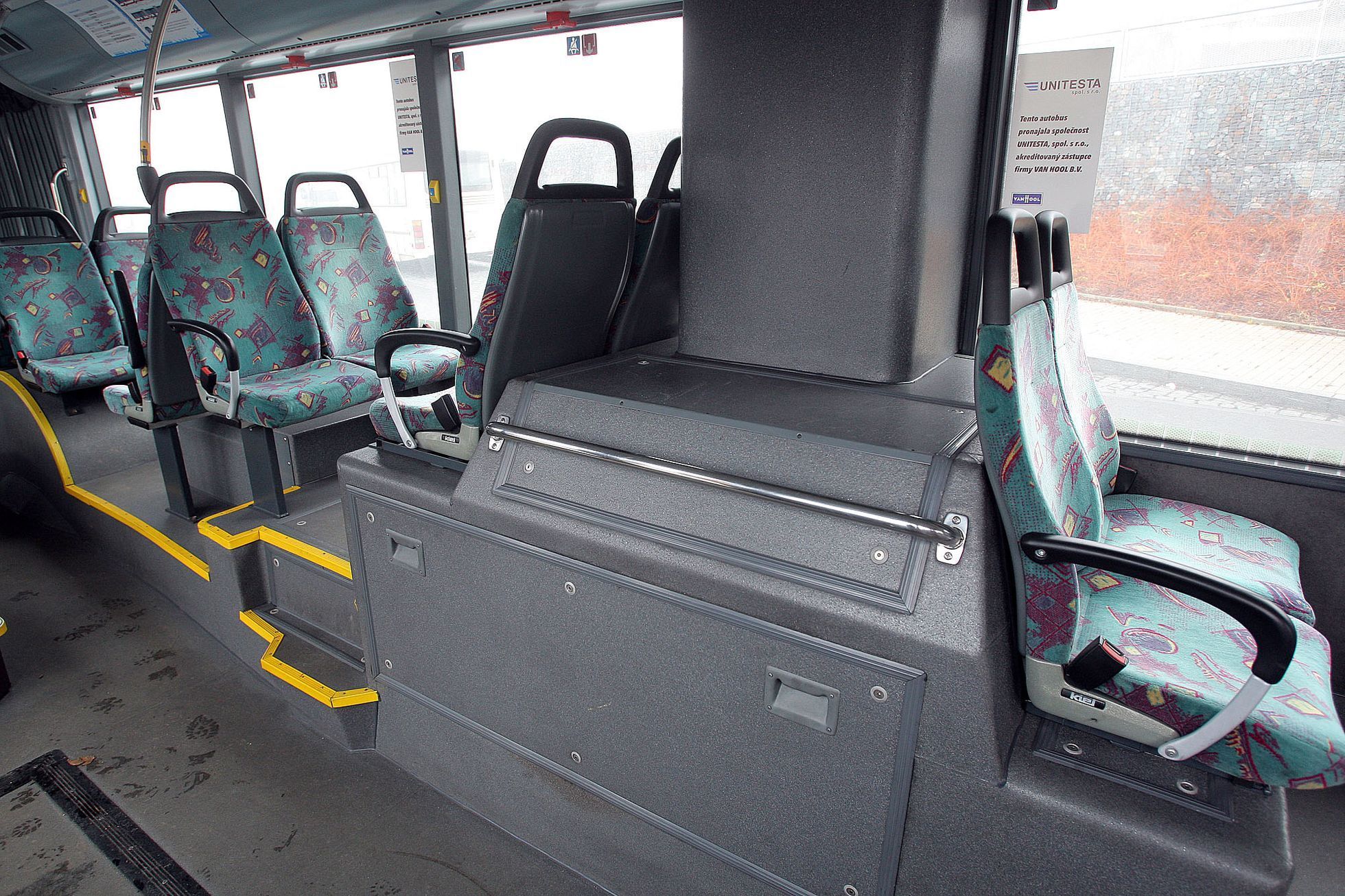 Dvoukloubový autobus