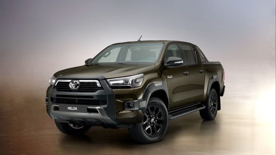 Toyoty Hilux v následujících letech nahradí přestárlé Defendery a UAZy v české armádě.