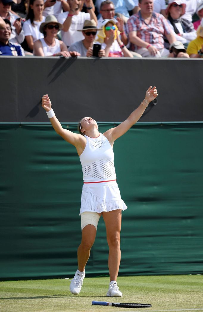 Karolína Muchová v osmifinále Wimbledonu 2019