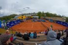 Nejen pražská Stromovka hostí tento týden světový tenis. V Ostravě probíhá mužský challenger Prosperita Open.