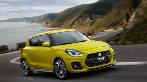 Splašená krabička na kolech v novém. Suzuki začalo prodávat nový Swift Sport