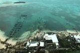 Hurikán Dorian postupně slábne. Podle Mezinárodního výboru Červeného kříže jde však o nejsilnější bouři, která kdy zasáhla Bahamy, souostroví ležící mezi Kubou a Floridou.