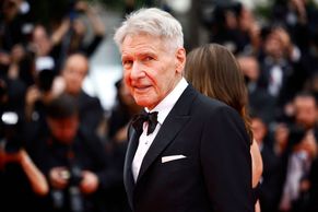 Harrison Ford na červeném koberci. Cannes zažilo premiéru nového Indiana Jonese