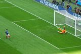 Zápas Francie s Argentinou nabídl fantastickou podívanou. Již ve třinácté minutě proměnil penaltu Antoine Griezmann.