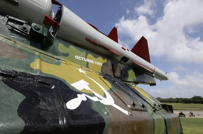 A deactivated V-75 surface-to-air anti-aircraft missile is displayed at a site with Soviet-made Cold War relics at La Cabana fortress in Havana October 13, 2012. The 13-day missile crisis began on Oct. 16, 1962, when then-President John F. Kennedy first learned the Soviet Union was installing missiles in Cuba, barely 90 miles (145 km) off the Florida coast. After secret negotiations between Kennedy and Soviet Premier Nikita Khrushchev, the United States agreed not to invade Cuba if the Soviet Union withdrew its missiles from the island. Picture taken October 13, 2012. REUTERS/Desmond Boylan (CUBA - Tags: POLITICS MILITARY ANNIVERSARY SOCIETY)