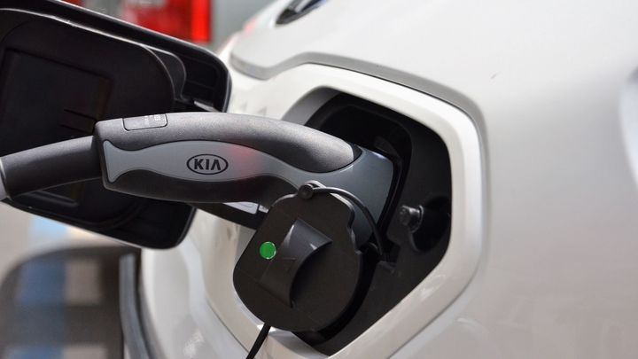 Německo sníží dotace na elektroauta. Jsou populární, proto nejsou nutné, říká ministr; Zdroj foto: Martin Přibyl
