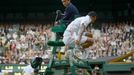 Francouzský tenista Jo-Wilfried Tsonga v semifinále Wimbledonu 2012.