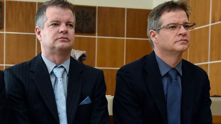 Soud potvrdil vězení pro "solární" bratry Zemkovy, zproštění Vitáskové žádá vysvětlit