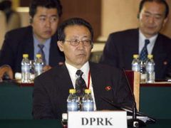 Šéf severokorejské delegace Kim Kje-gvan na dnešní schůzce v Pekingu.