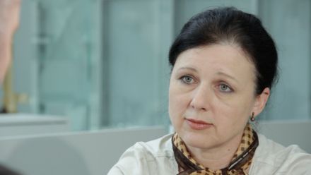 VE ZKRATCE: Věra Jourová