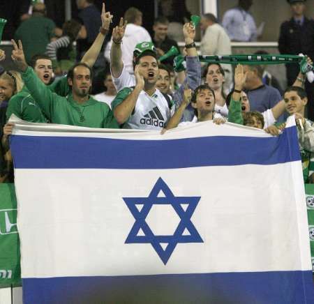 Věrní fanoušci Maccabi Haifa