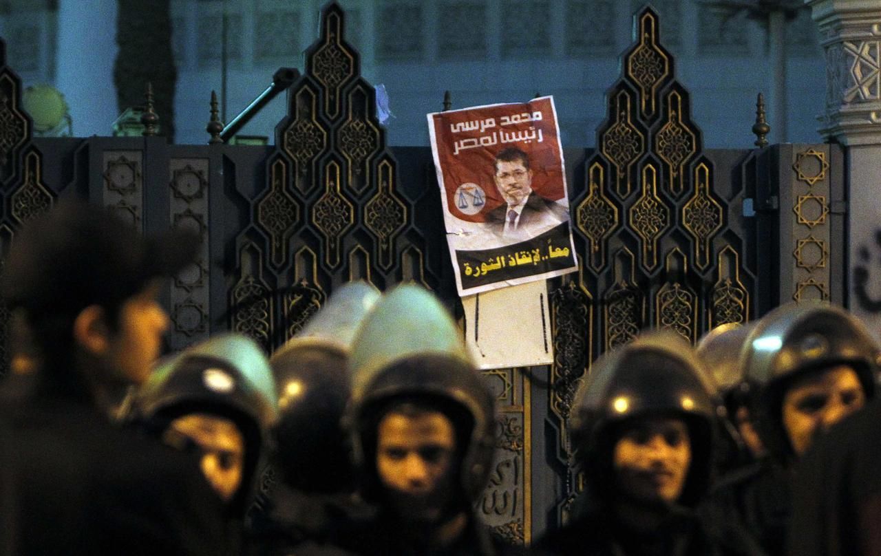 egypt - protesty - mursí - ústava