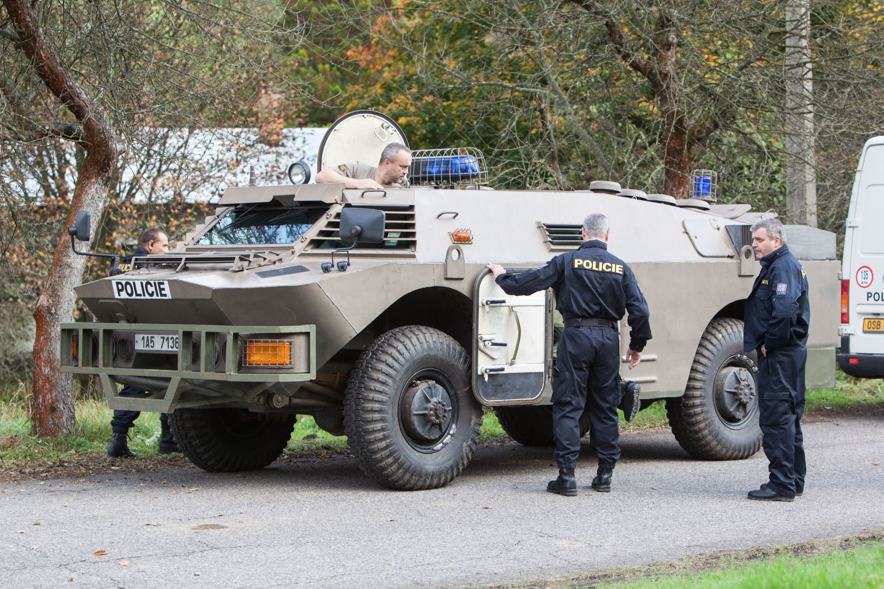 Policejní obrněné vozidlo (ilustrační foto).