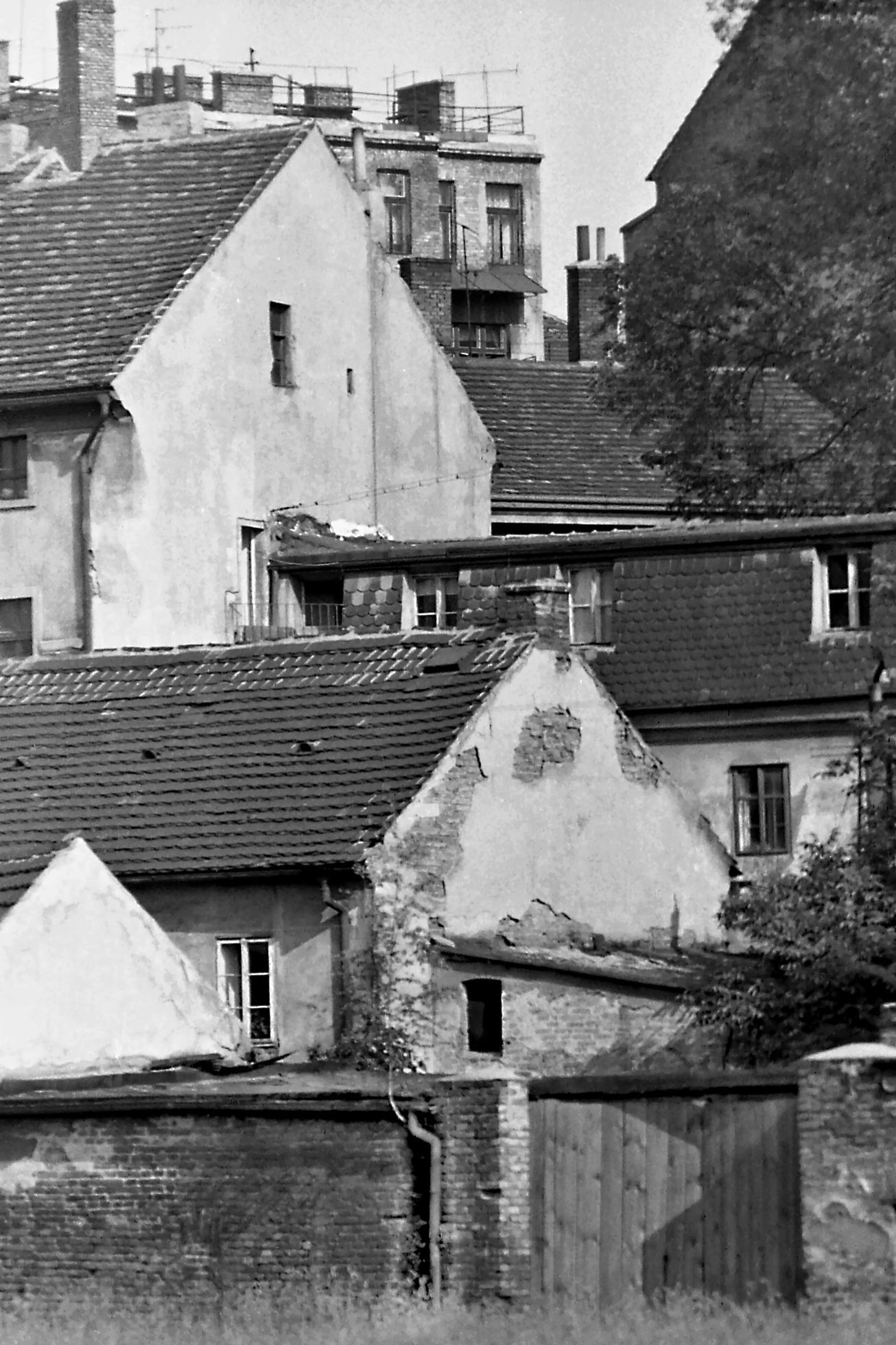 Zátory, Holešovice