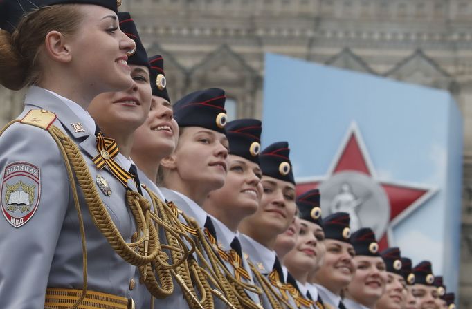 Rusko si připomíná Den vítězství 9. 5. tradiční velkolepou vojenskou přehlídku.