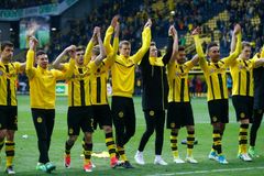 Dortmund si po Lize mistrů spravil chuť, vyhrálo i Lipsko. Bayern remizoval v Leverkusenu