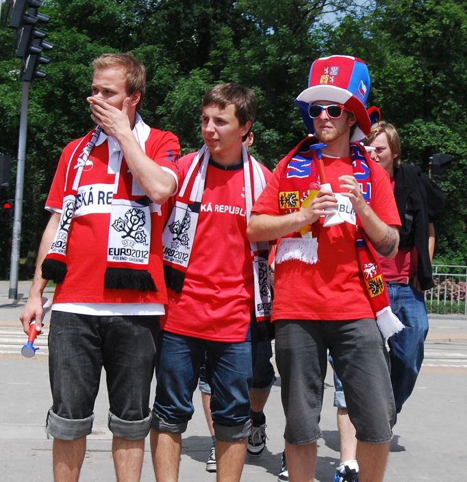 Čeští fanoušci před utkáním s Řeckem na Euru 2012