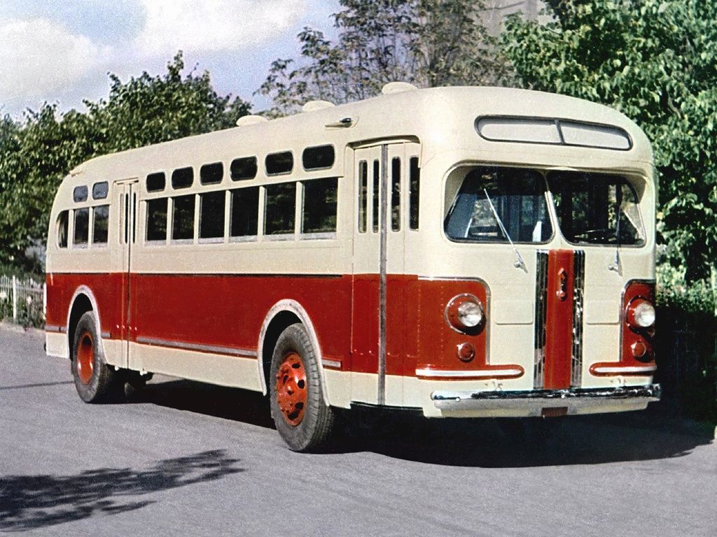 ZiS 154