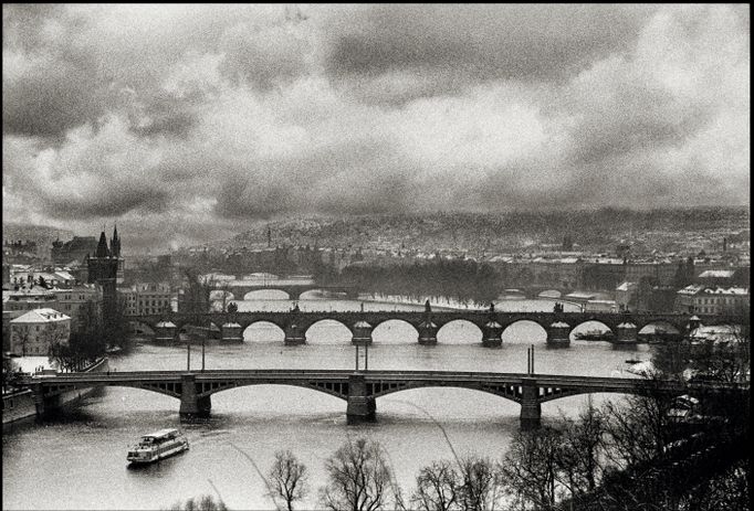 Pražské mosty, Praha 2005.