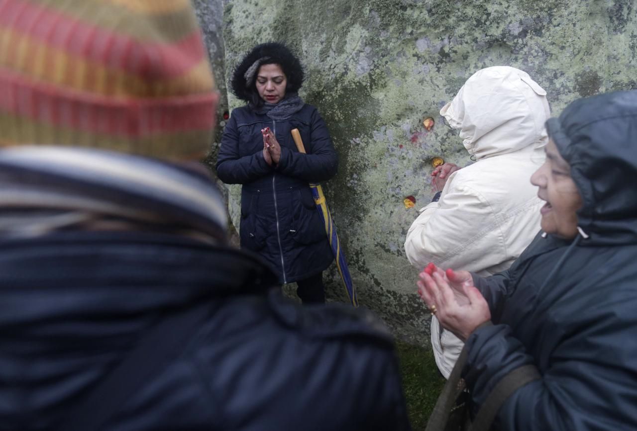 Zimní slunovrat ve Stonehenge