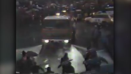 Velmi rázně zakročujte proti všem. Svíčkovou manifestaci rozehnala komunistická policie