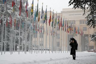 Ženeva bojuje s extrémně mrazivým počasím.