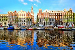 Amsterdam plánuje od roku 2030 zakázat vjezd starým benzinovým i dieselovým autům