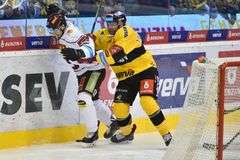 Zlín i Litvínov se přiblížili předkolu, Sparta drží desáté místo