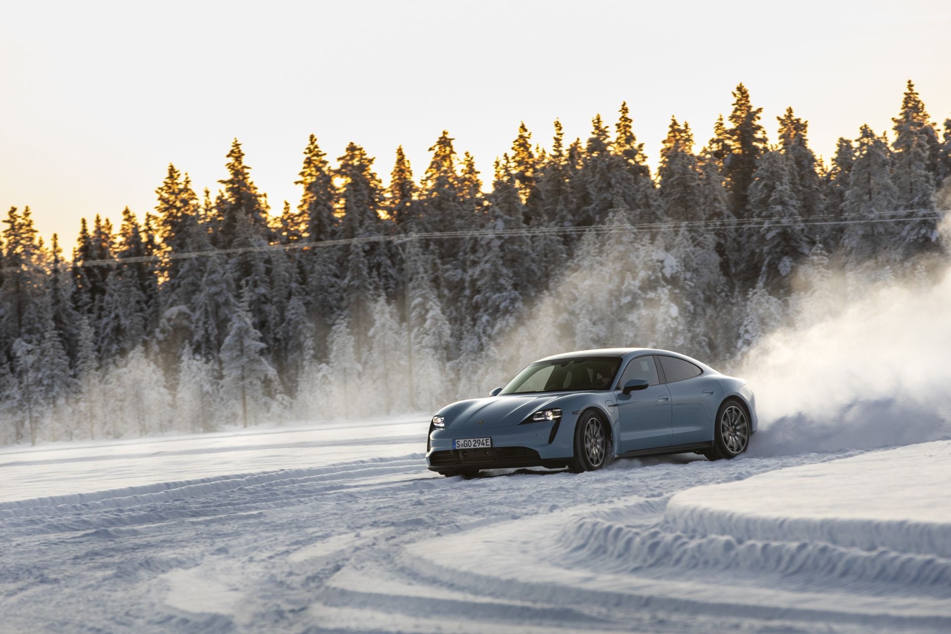 Porsche Taycan 4S