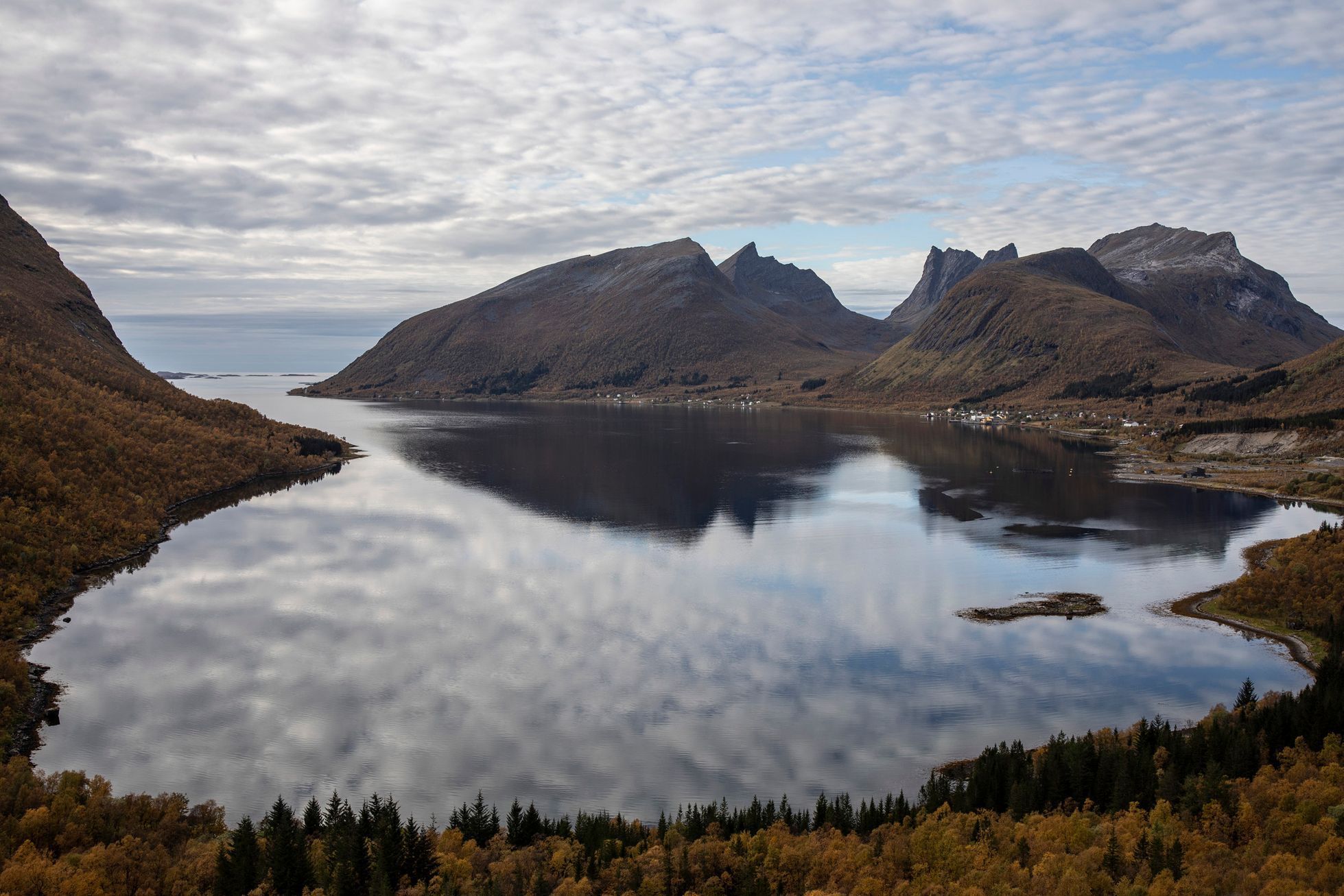 Jednorázové užití / Fotogalerie / Magicky i intimně. Tak vypadá obrazově fascinující pouť s dítětem za polární kruh