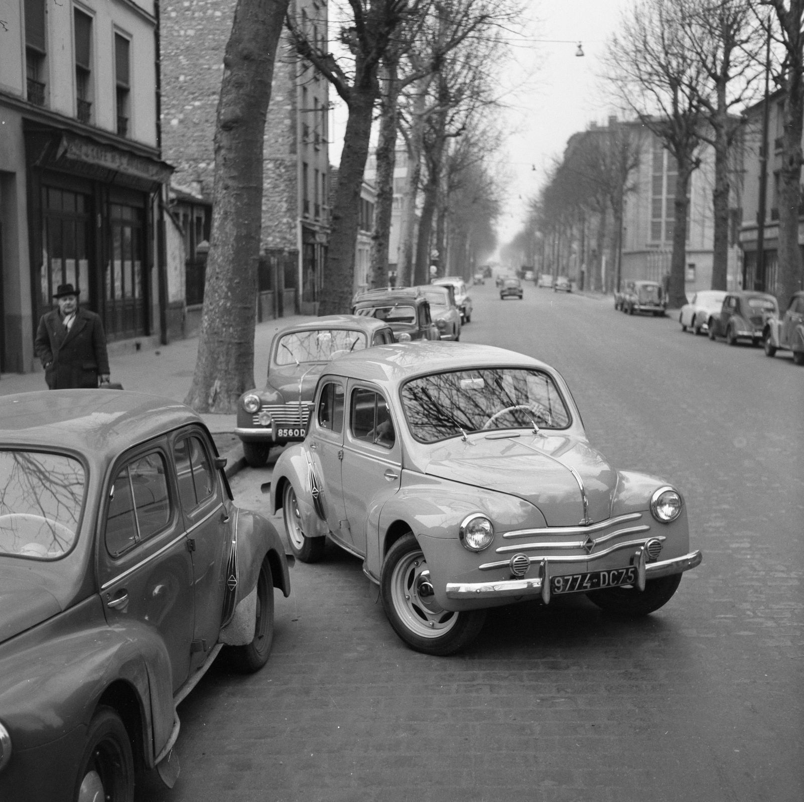 Renault 4CV