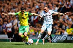 Zahraniční ligy: West Ham bez Součka rozstřílel Norwich. Barák AC Milán nezastavil