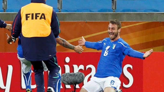Daniele de Rossi se raduje z gólu Itálie