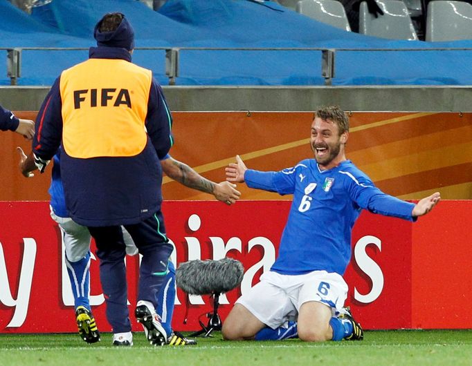 Daniele de Rossi se raduje z gólu Itálie