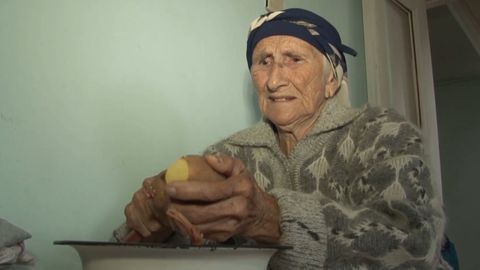 Žena radí, jak se dožijete 111 let: Dobře jezte a nepomlouvejte lidi