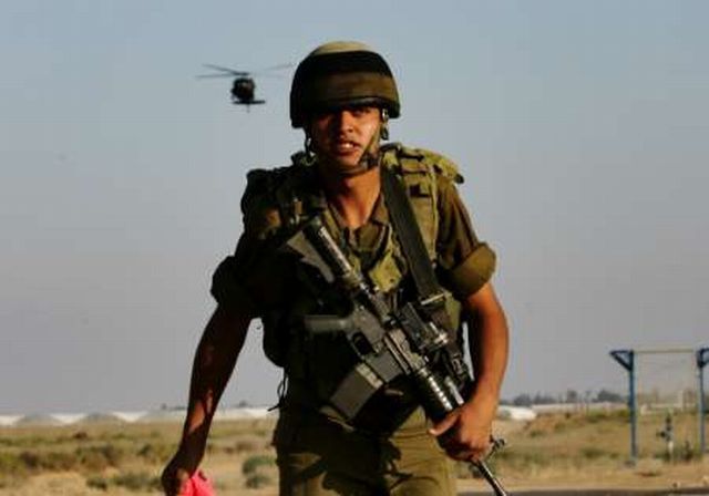 Izrael voják Gaza