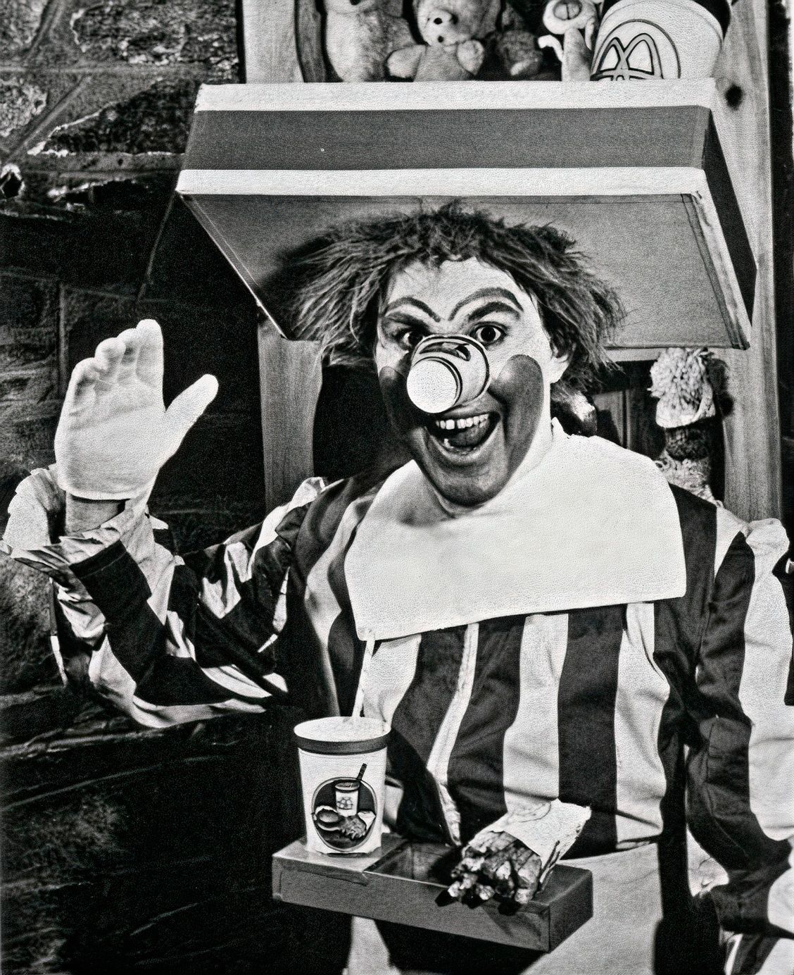 Jednorázové užití / Fotogalerie / Historie McDonald's / McDonald's Int.